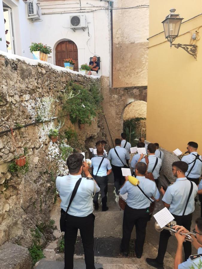 Casa Vacanza Le Tre Sorelle Vietri Luaran gambar