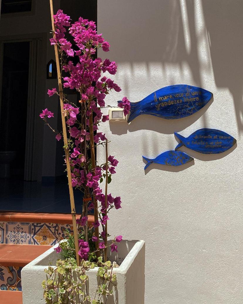 Casa Vacanza Le Tre Sorelle Vietri Luaran gambar